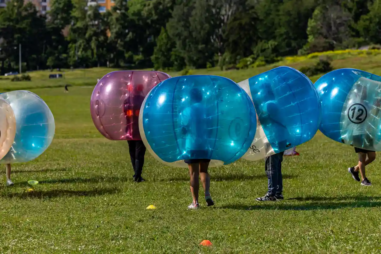 (Pré-)pubers in een bal