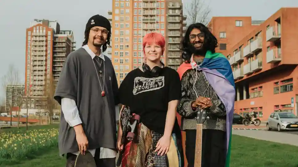 Buurtwerk Heeft Me Geleerd Dat Je Ook Als Queer Oud Kunt Worden Buurtwerk Heeft Me Geleerd Dat Je Ook Als Queer Oud Kunt Worden