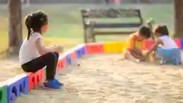 Afwijkend Gedrag Bij Kinderen Is Soms Zorgelijk, Maar Lang Niet Altijd Afwijkend Gedrag Bij Kinderen Is Soms Zorgelijk, Maar Lang Niet Altijd