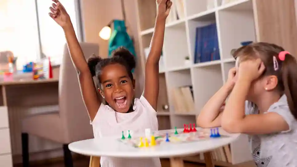 gro-up kind juicht, kind baalt gro-up kind juicht, kind baalt