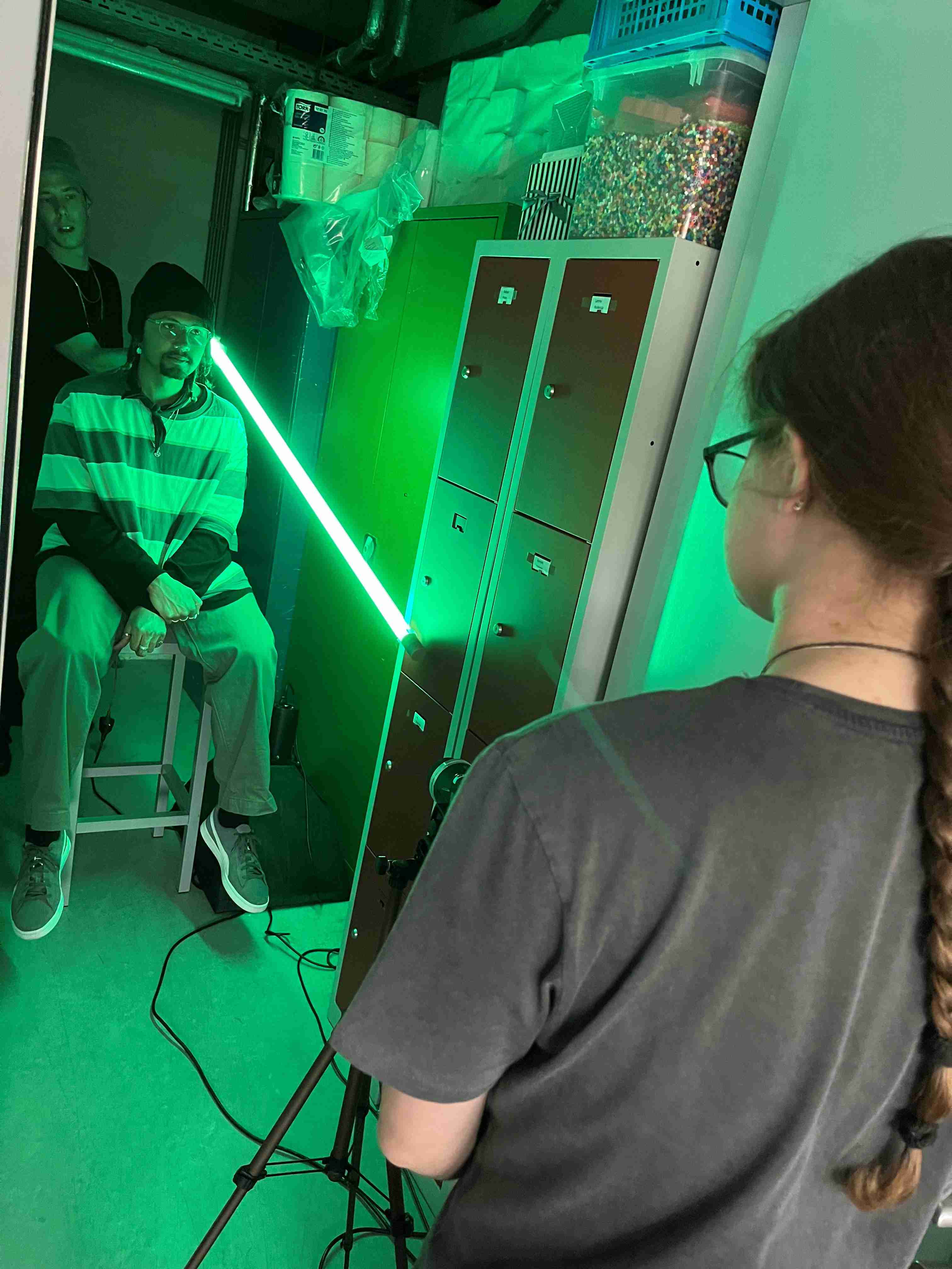 Jongere maakt foto tijdens het Rauwe Plaatje