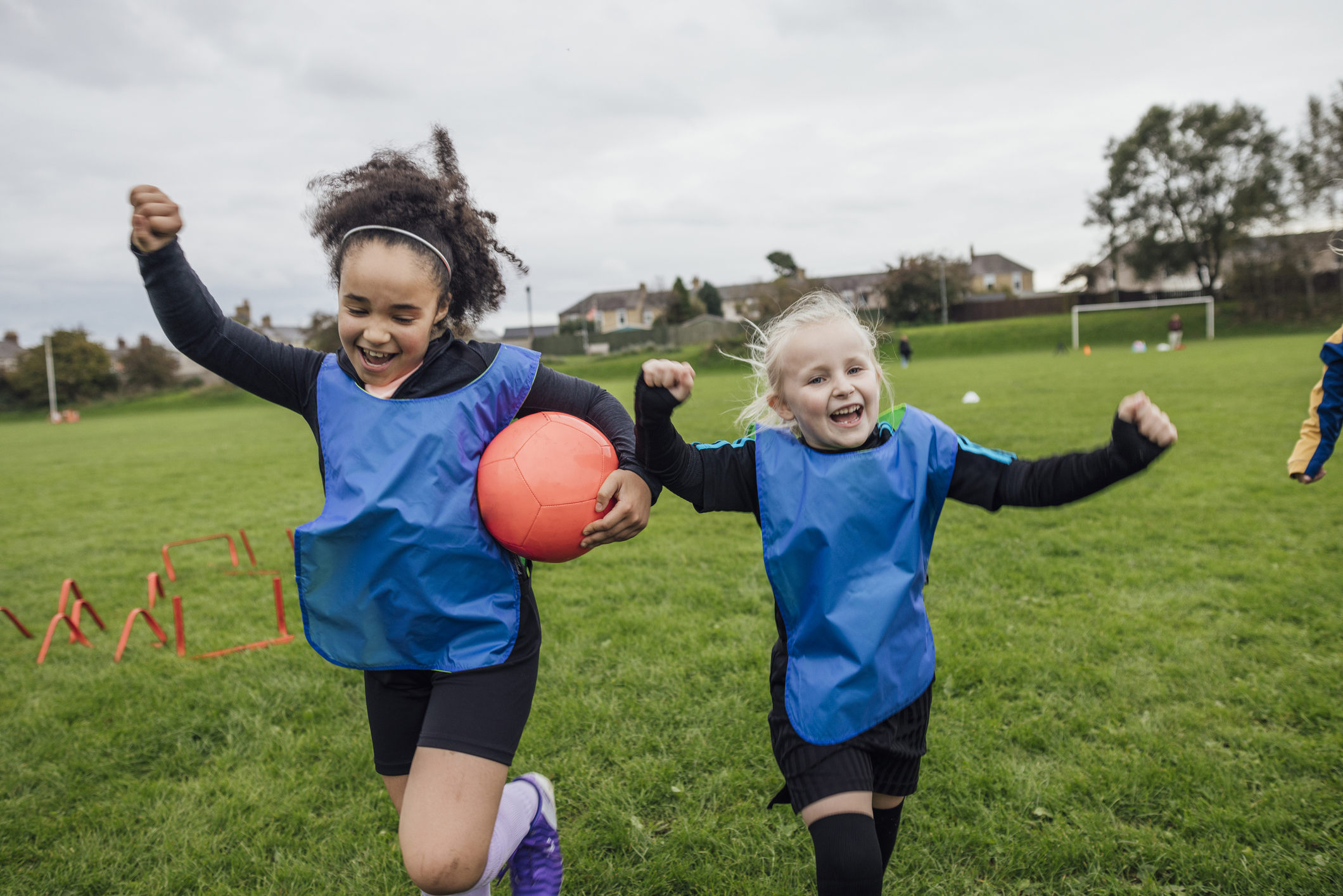 Buitenschoolse opvang IJsselvogels en kinderen die sporten