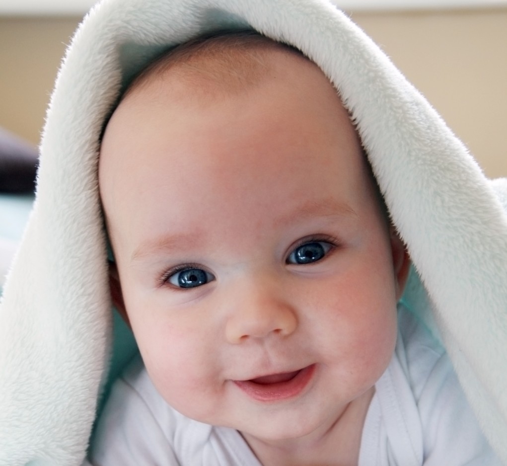gro-up baby onder deken