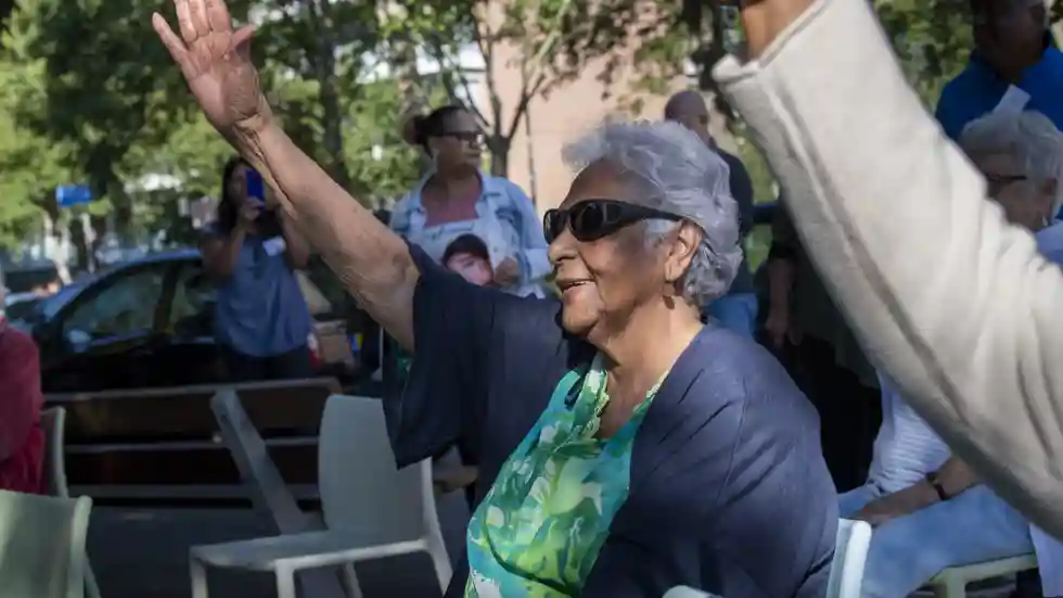 gro-up buurtwerk Huis van de Wijk Ommoord Blije ouderen bij Huis van de Wijk Ommoord van gro-up buurtwerk