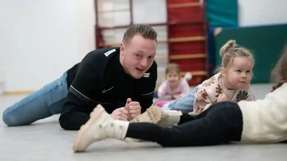 Met Peutergym Krijgen We De Kleintjes Aan Het Sporten Met Peutergym Krijgen We De Kleintjes Aan Het Sporten