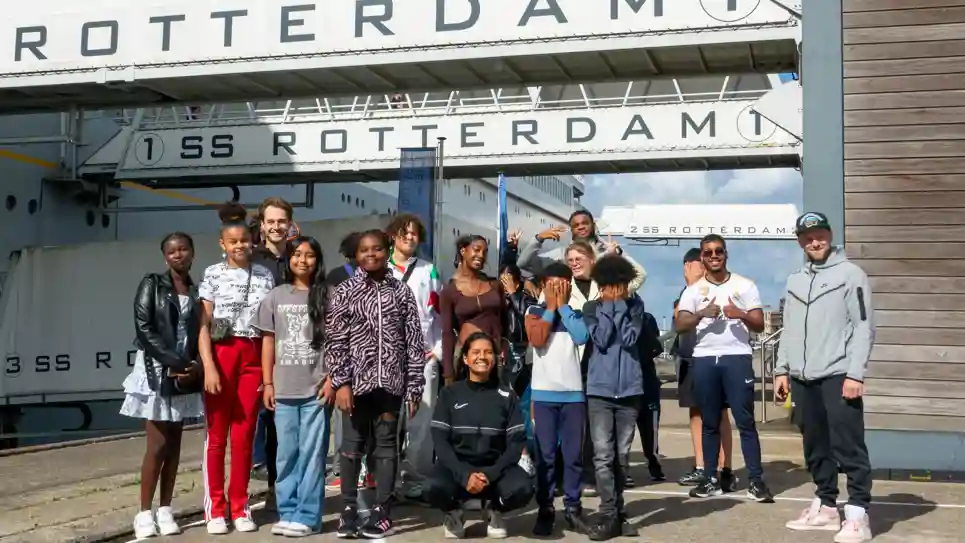 gro-up jeugd overnacht op het ss Rotterdam gro-up jeugd overnacht op het ss Rotterdam