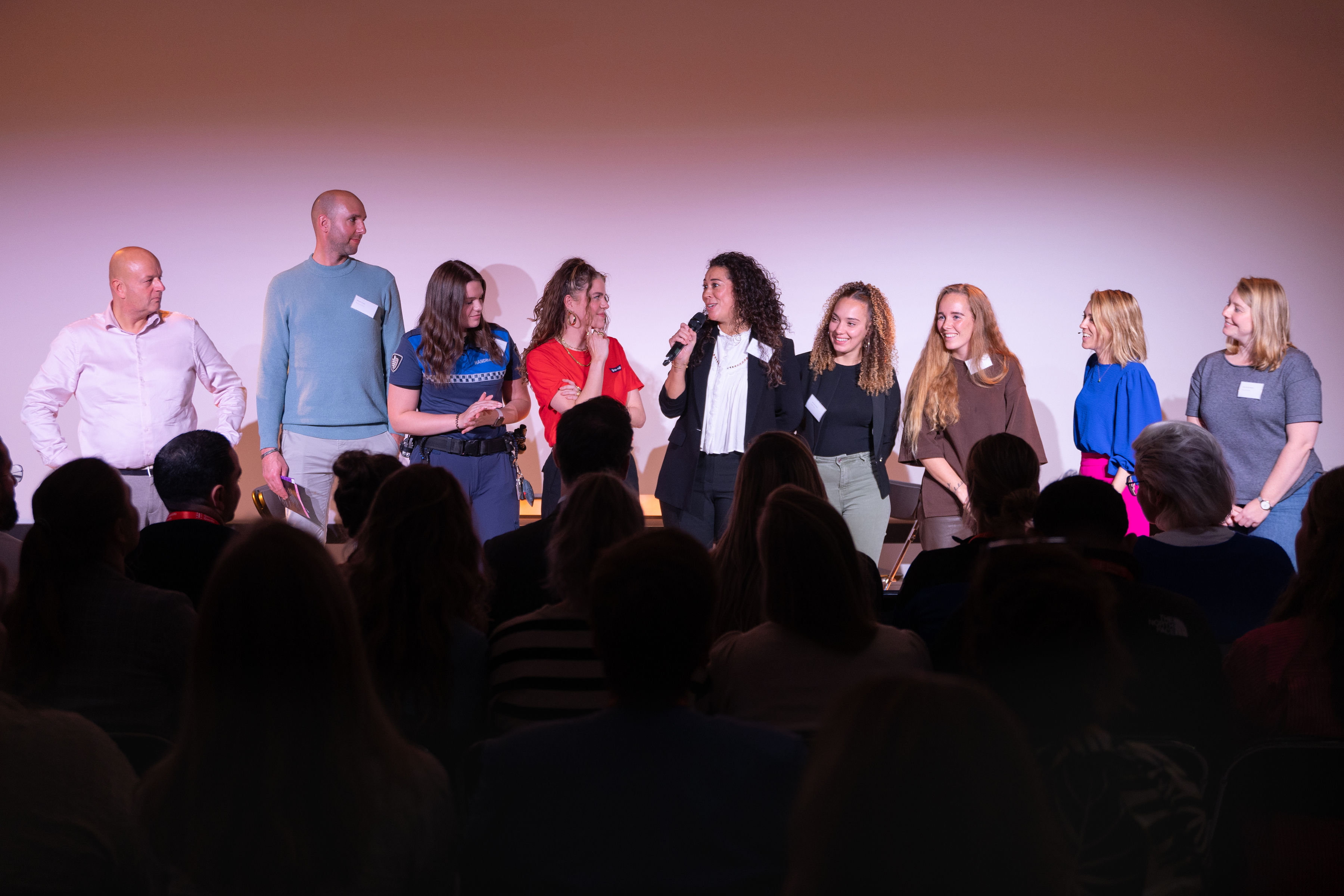 gro-up jeugd kwetsbare meiden versterken met EmpowHer in Gouda