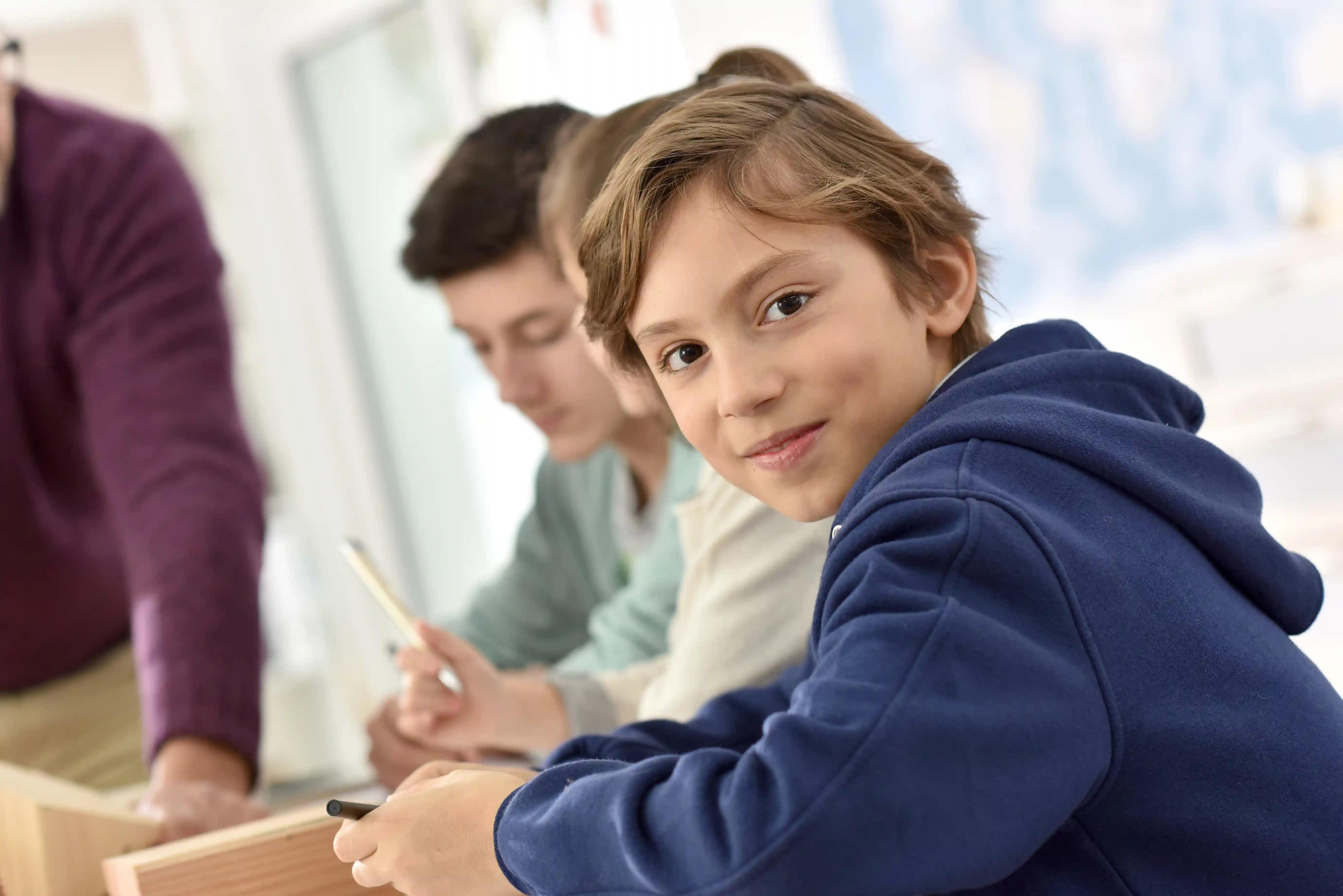 gro-up jeugd jongen in klas gro-up jongen in klas