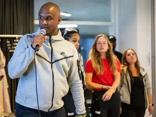 Waarom Een Eigen Plek Voor Jongeren Waarom Een Eigen Plek Voor Jongeren